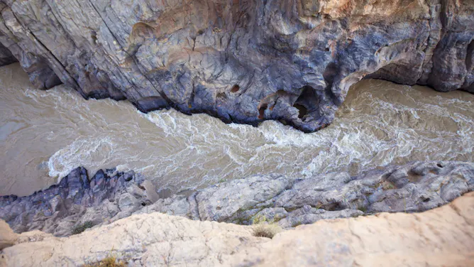 What to Expect Rafting the First Descent of Iran's Sezar River