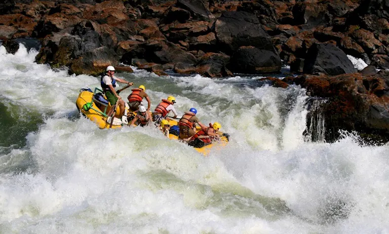 thundering Zambezi River | raft and kayak the great whitewaters of the hardest river to kayak with Mountain Travel Sobek 