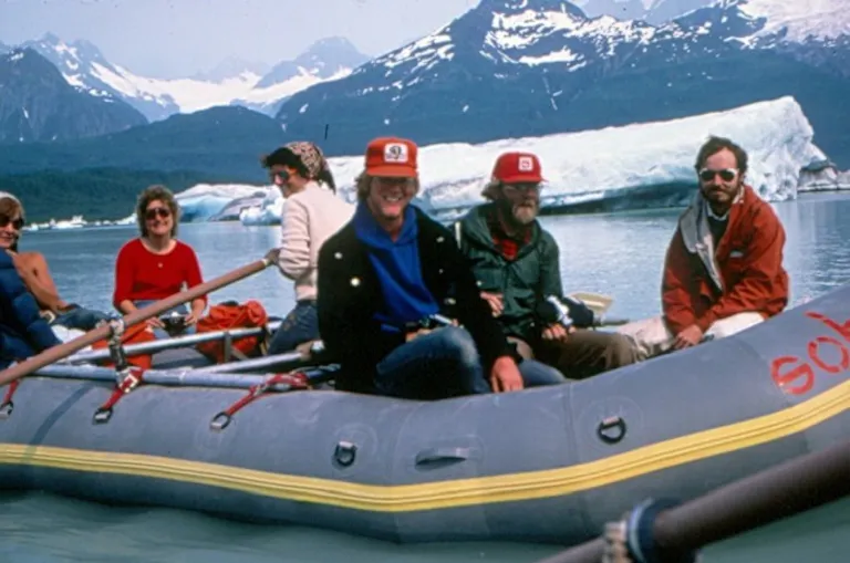 river rafting adventure in the Tatshenshini & Alsek | See wildlife and go on polar rafting trips with MT Sobek