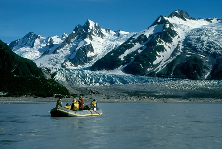 river rafting adventure in the Tatshenshini & Alsek | See wildlife and go on polar rafting trips with MT Sobek