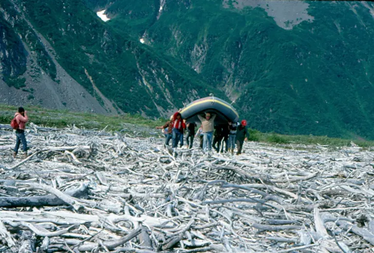 river rafting adventure in the Tatshenshini & Alsek | See wildlife and go on polar rafting trips with MT Sobek
