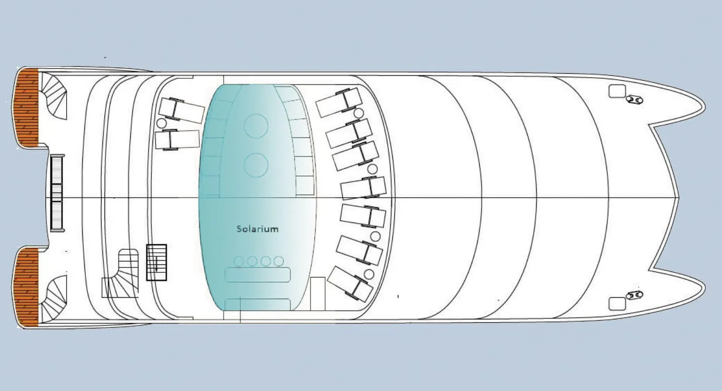 The floor plan of a boat with a swimming pool.