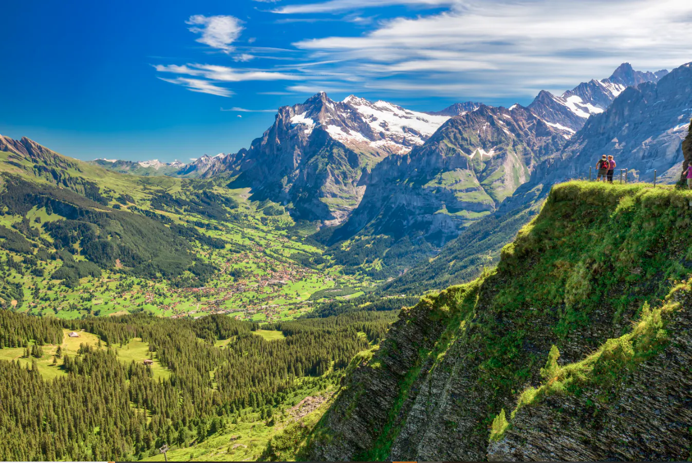 See landscape of alpine villages in the mountain range of Grindelwald, Europe