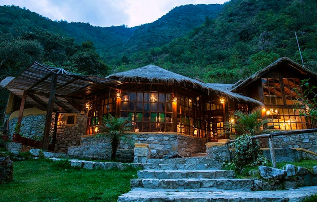 Journey lodge-to-lodge along the lightly traveled Salkantay Trail through the Cordillera Vilcabamba, the magnificent Andean mountain range! | MT Sobek