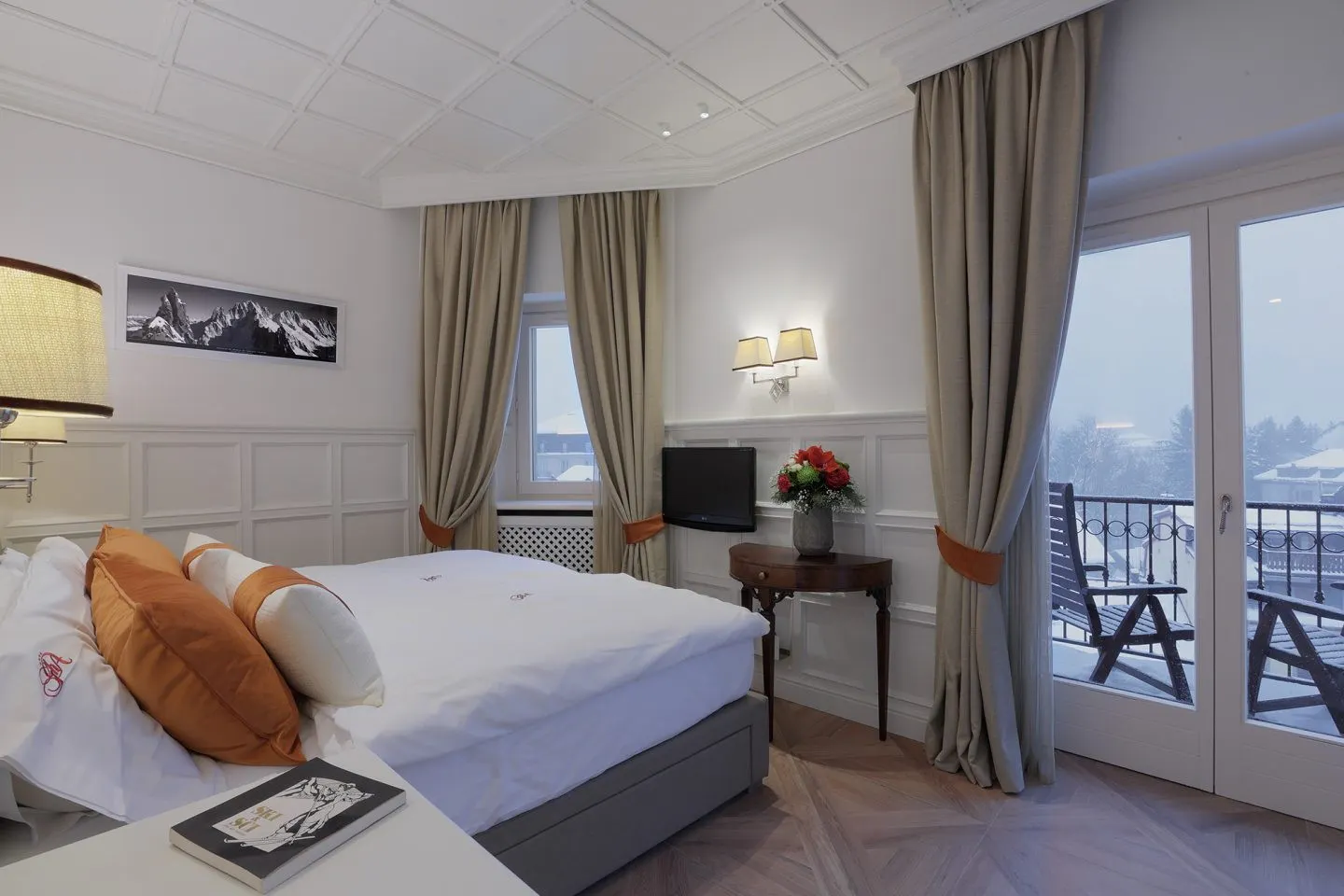 Bedroom view of Grand Hotel des Alpes in Chamonix - located near the Mont Blanc 