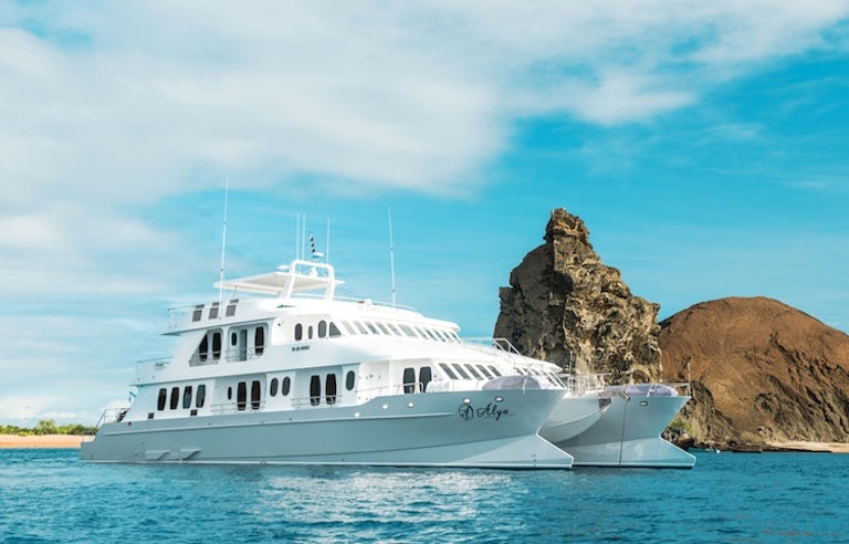 Travelers exploring the Galapagos on the Luxury Catamaran Alya 