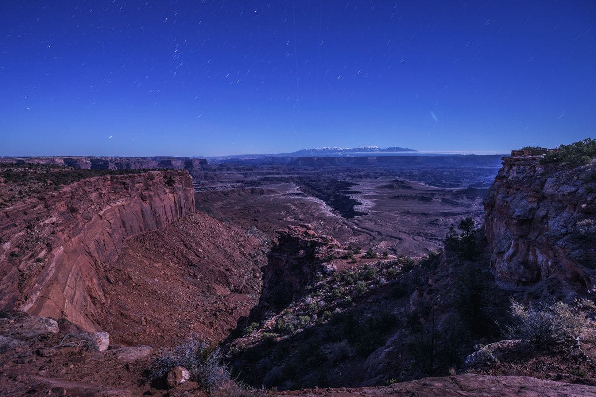 Canyonlands with the night sky - for the best viewing with your naked eye