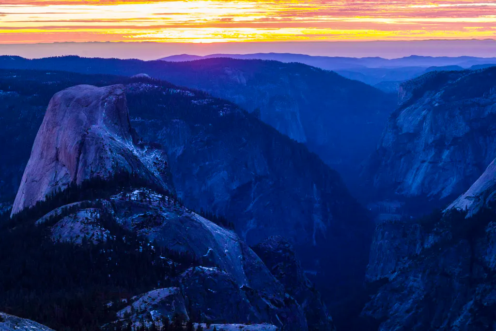 sunset view of yosemite clouds rest point