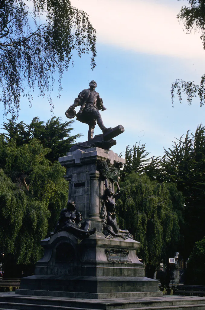 statue of magellan in punta arenas