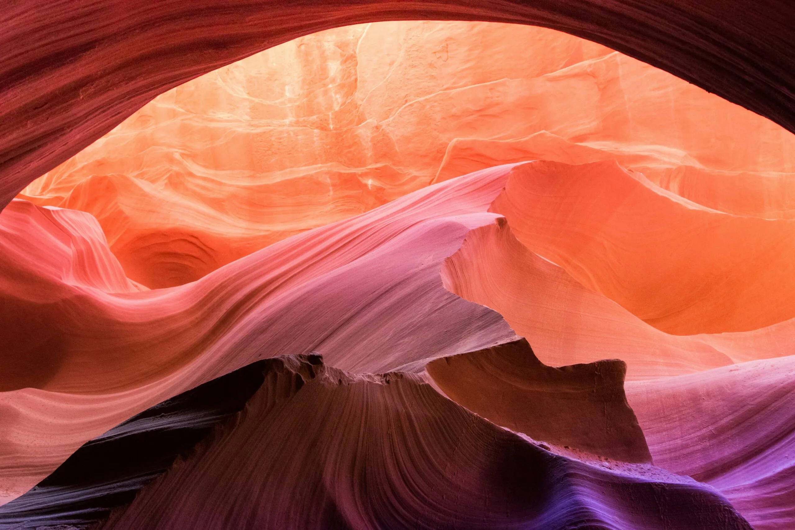 canyon walls of antelope canyon national park