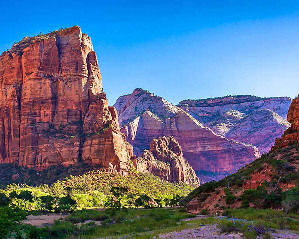 beautiful landscape for hiking in zion national park