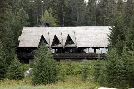 Glacier Bay Lodge-Glacier Bay National Park, Alaska