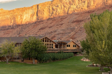 Red Cliffs Lodge