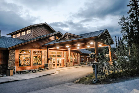 Denali Park Village