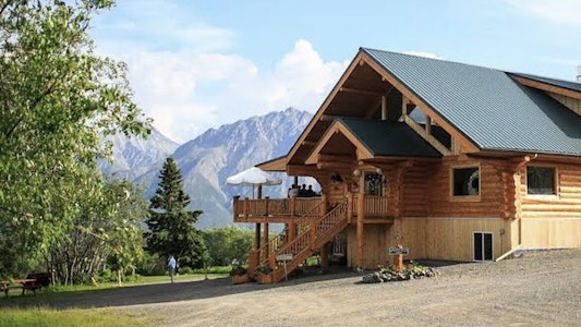 Majestic Valley Wilderness Lodge