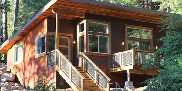Yosemite West Private Lodging