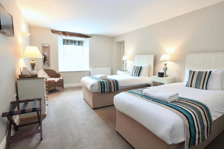 Kings Head Hotel
