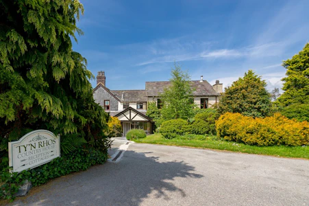 Ty’n Rhos Country House Hotel