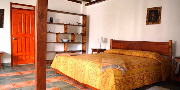 Casa de Marita-Puerto Villamil, Isabela Island