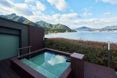Itsukushima Iroha