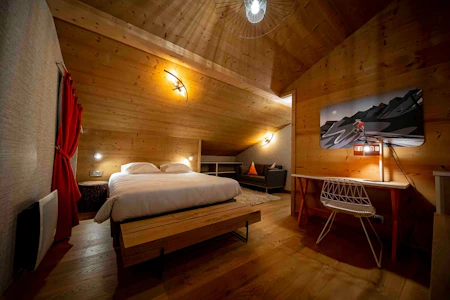 Base Camp Lodge