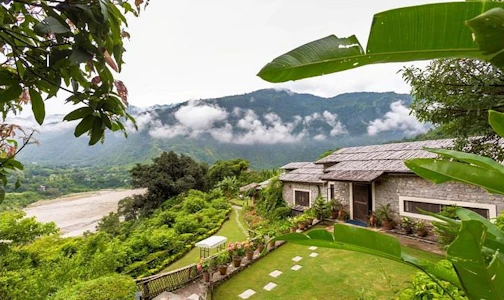 Summit River Lodge