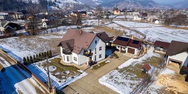 Local Moldovita Guesthouse