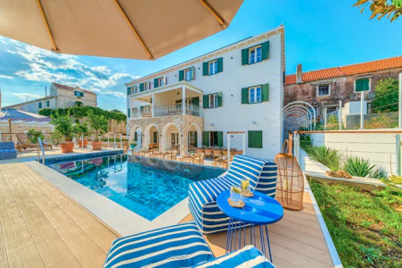 Hotel Brattia