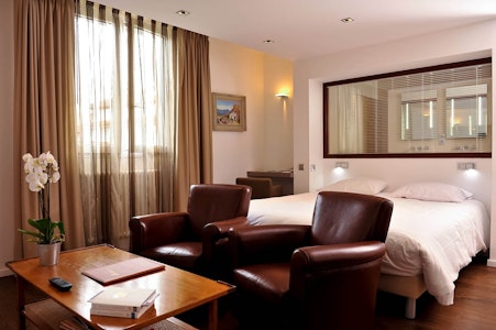 Hotel Les Pyrenees-Saint-Jean-Pied-de-Port, France