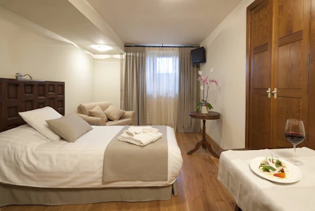 Hotel Real Colegiata de San Isidoro