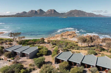 Edge of the Bay Lodge