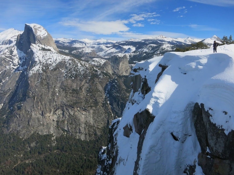 California Yosemite Winter Hiking Tour