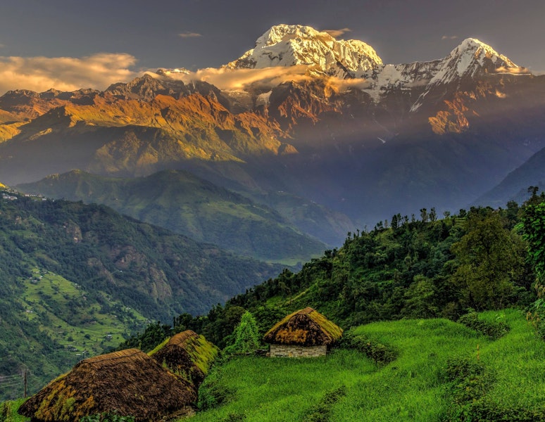 Nepal Annapurna Lodge-to-Lodge Trekking Tour