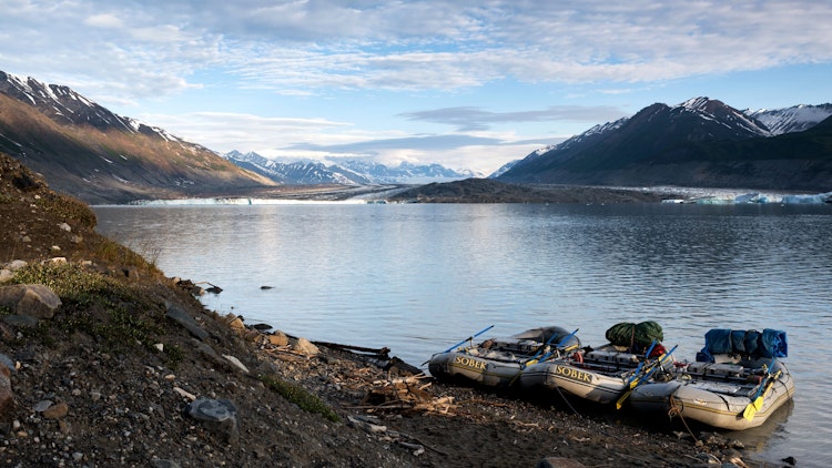 three rafts - Alaska Alsek River Rafting