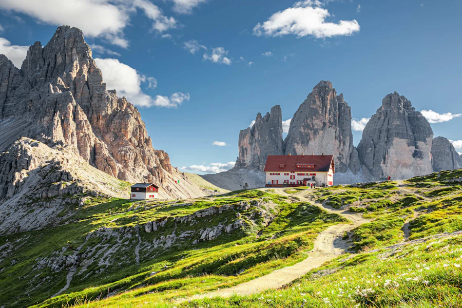Italy Dolomites Hut-to-Hut Hiking Tour
