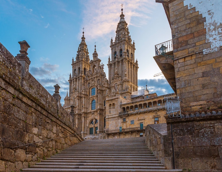 Spain El Camino de Santiago Hiking Tour