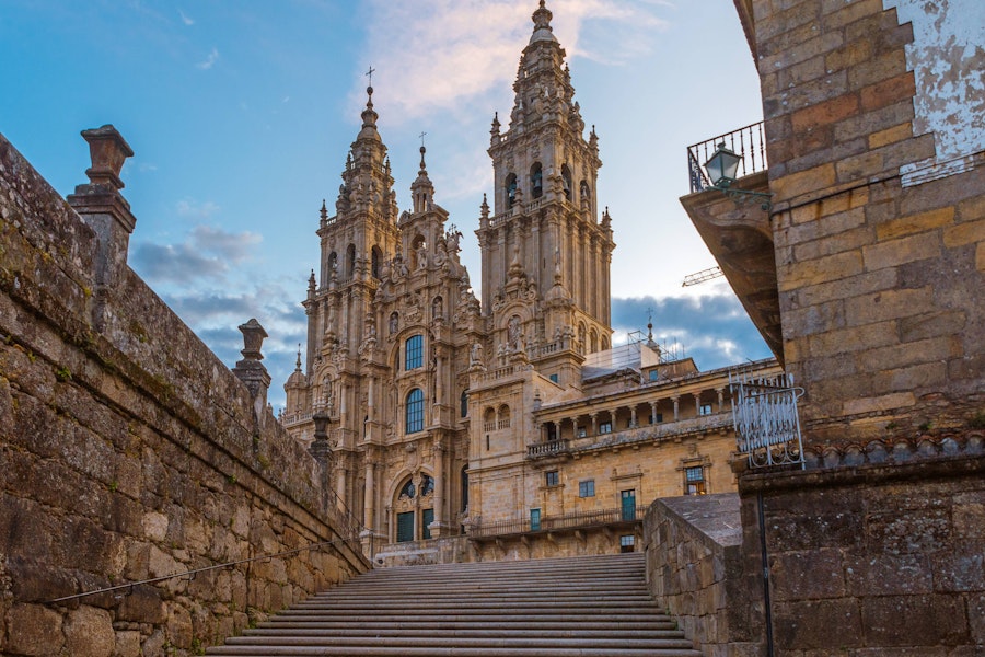 Spain El Camino de Santiago Hiking Tour